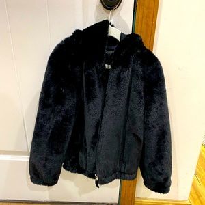 Girls faux fur dressy black cat & jack coat.